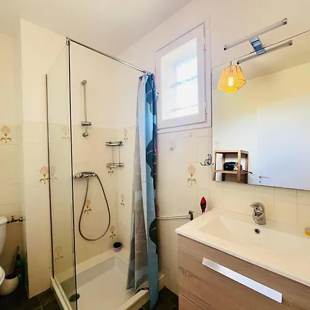 4 Pieces A Avec Piscine, Jardin Et Terrasses, A 1 Km De La - Fr-1-63-367 Calvi (Corsica)